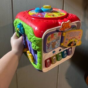 Vtech Sort & Discover Activity Cube